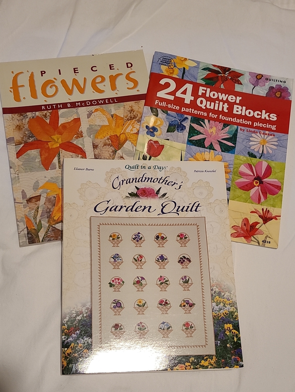 Quilting Flower Books Pieced Flowers Quilt Blocks Garden Quilt Floral Sewing